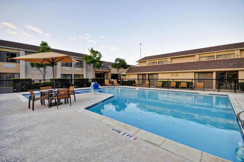 Hotel Courtyard Houston I-10 West/Energy Corridor Exterior foto