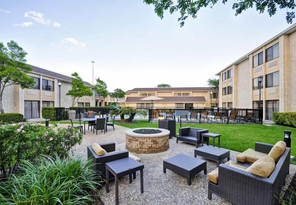 Hotel Courtyard Houston I-10 West/Energy Corridor Exterior foto